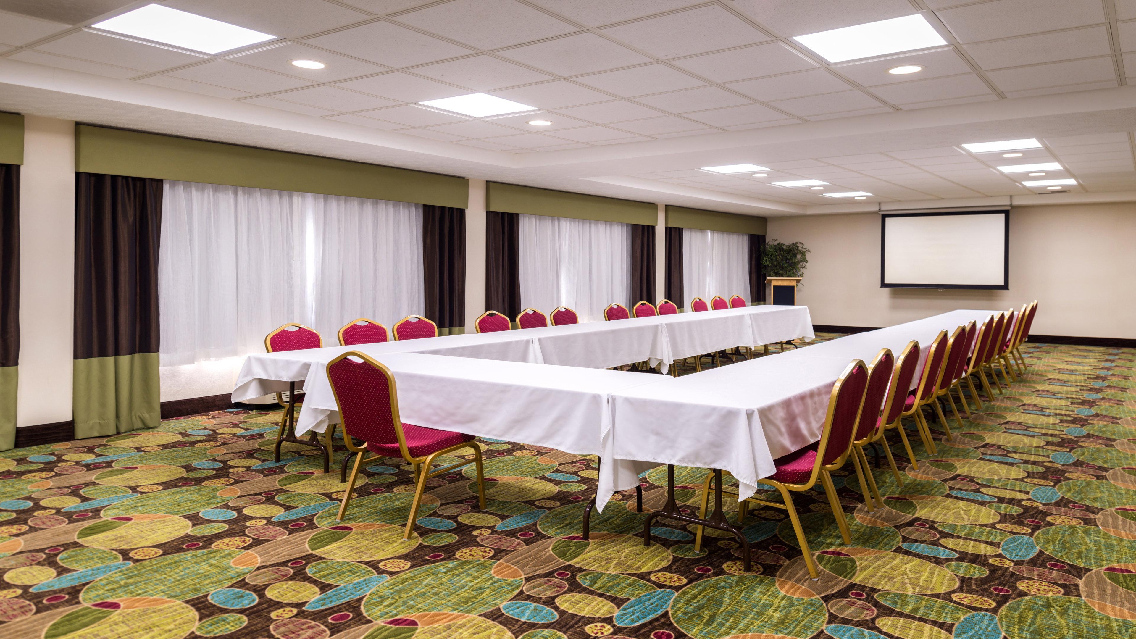Holiday Inn Hotel & Suites Warren By Ihg Exterior foto